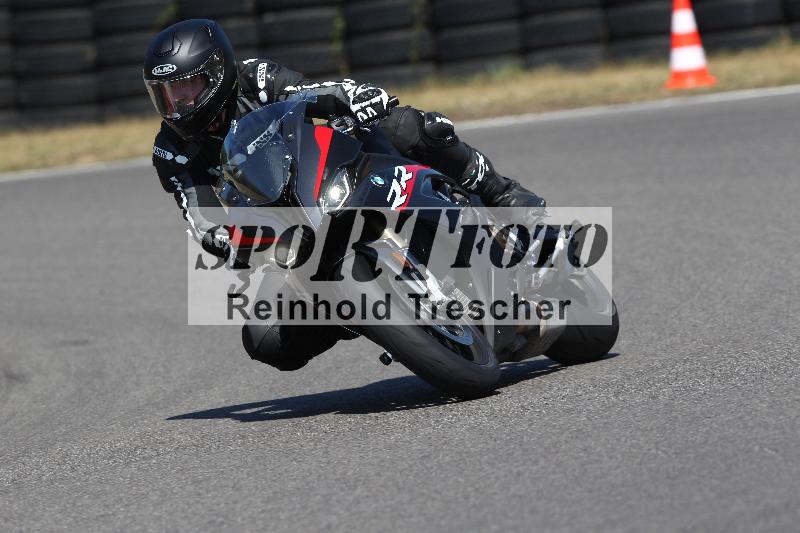 Archiv-2022/51 10.08.2022 Freeride Training ADR/Medium/unklar
